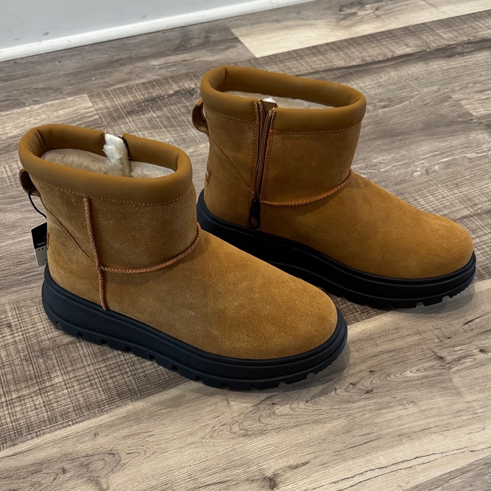 Koolaburra Tan Suede Boots with Black Soles